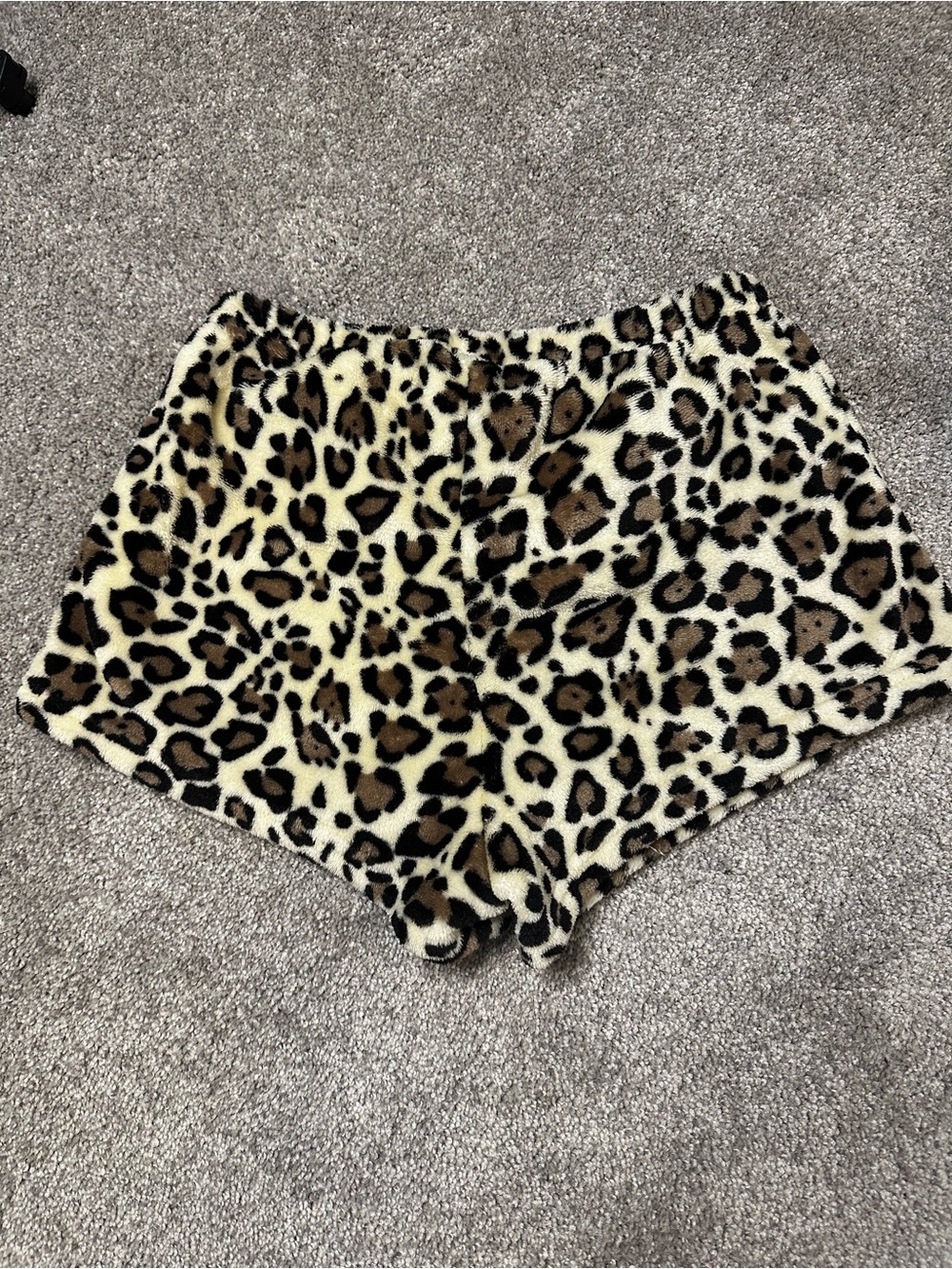 Leopard Print Fleece Lounge Shorts - Brown/Black Size Small - Picture 2 of 3